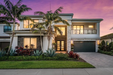 Beach Home For Sale in Boca Raton, Florida