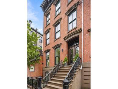 Beach Home For Sale in Hoboken, New Jersey