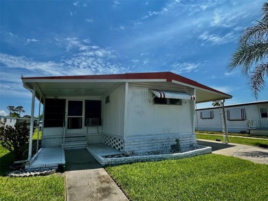 Beach Home For Sale in Tarpon Springs, Florida