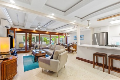 Beach Condo For Sale in Honolulu, Hawaii