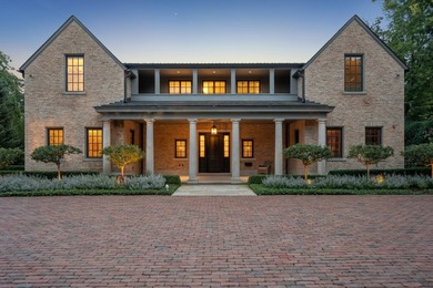 Beach Home Active Under Contract in Highland Park, Illinois