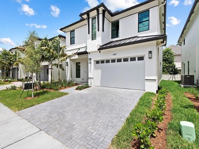 Beach Home Sale Pending in Fort Lauderdale, Florida