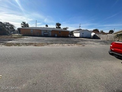 Beach Lot For Sale in Daytona Beach, Florida