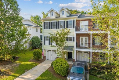 Beach Townhome/Townhouse For Sale in Mount Pleasant, South Carolina