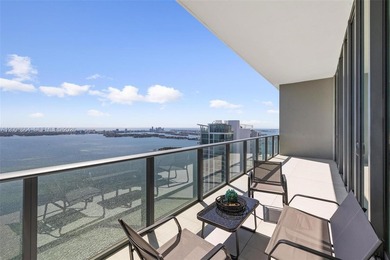 Beach Condo For Sale in Miami, Florida