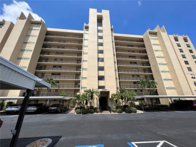 Beach Condo For Sale in Clearwater, Florida