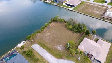 Beach Lot For Sale in Cape Coral, Florida