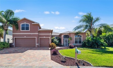 Beach Home For Sale in Fort Myers, Florida