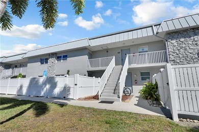 Beach Condo For Sale in Fort Myers, Florida