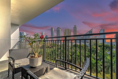 Beach Condo For Sale in Sunny Isles Beach, Florida