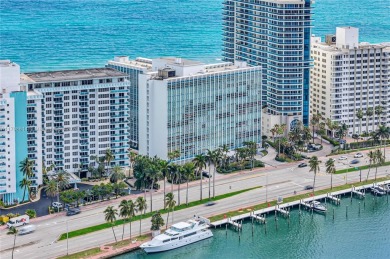 Beach Condo For Sale in Miami Beach, Florida