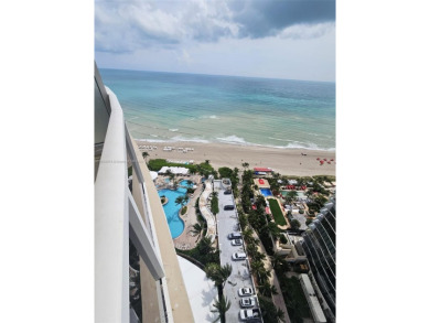 Beach Condo For Sale in Sunny Isles Beach, Florida