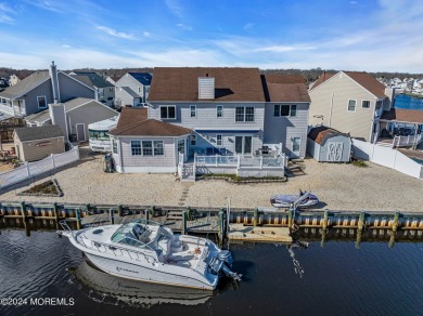 Beach Home Sale Pending in Bayville, New Jersey