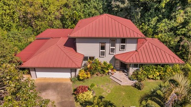 Beach Home For Sale in Haiku, Hawaii
