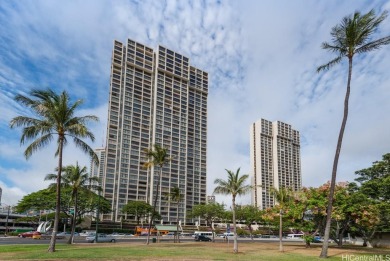 Beach Condo For Sale in Honolulu, Hawaii