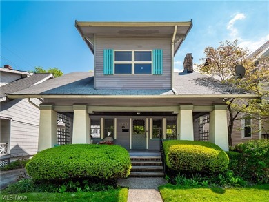 Beach Home For Sale in Lakewood, Ohio
