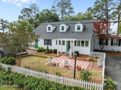 Beach Home For Sale in Bath, North Carolina