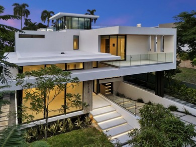 Beach Home For Sale in Miami, Florida