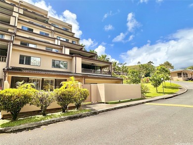 Beach Condo For Sale in Kaneohe, Hawaii