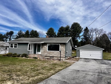 Beach Home Sale Pending in Manistee, Michigan
