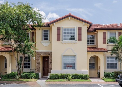 Beach Townhome/Townhouse For Sale in Homestead, Florida