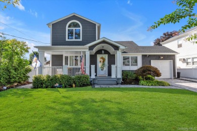 Beach Home Sale Pending in Massapequa, New York