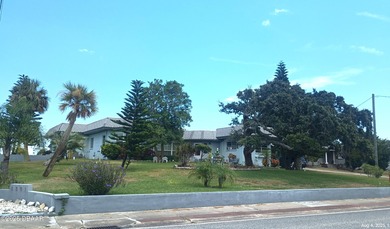 Beach Home For Sale in Daytona Beach, Florida