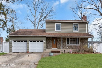 Beach Home For Sale in Wall, New Jersey