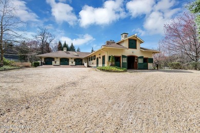 Beach Home Sale Pending in Rumson, New Jersey