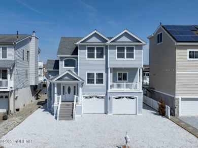 Beach Home Sale Pending in Manahawkin, New Jersey