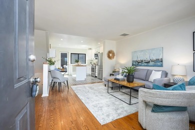 Beach Condo For Sale in San Diego, California