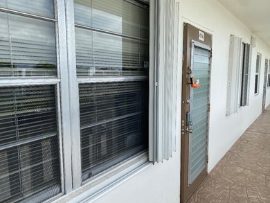 Beach Condo For Sale in Deerfield Beach, Florida