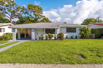 Beach Home For Sale in Oakland Park, Florida