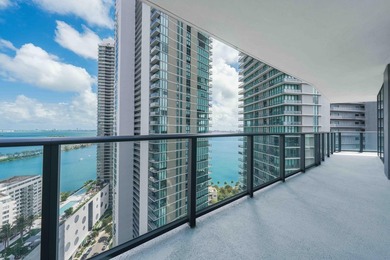 Beach Condo For Sale in Miami, Florida