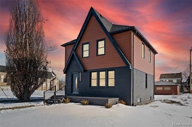 Beach Home For Sale in Detroit, Michigan