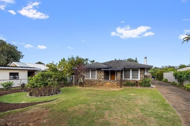 Beach Home For Sale in Haiku, Hawaii