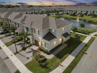 Beach Townhome/Townhouse For Sale in Homestead, Florida