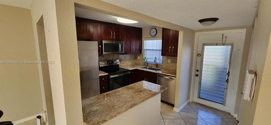 Beach Condo For Sale in Sunrise, Florida