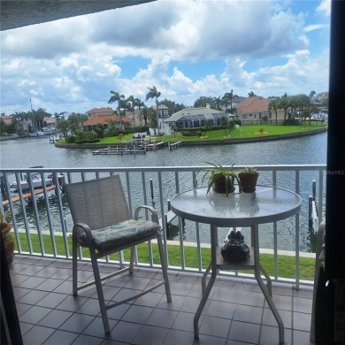 Beach Condo For Sale in Tierra Verde, Florida