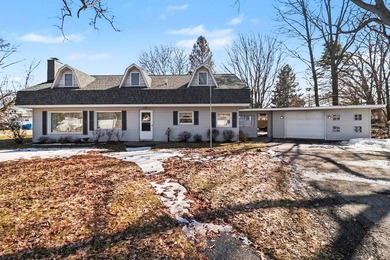 Beach Home For Sale in Ludington, Michigan