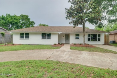 Beach Home Sale Pending in Long Beach, Mississippi