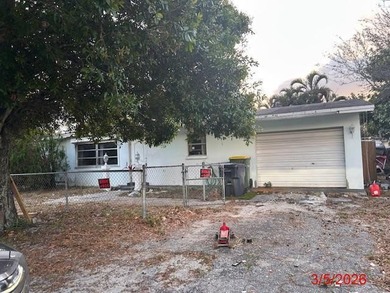 Beach Home For Sale in Lake Worth, Florida