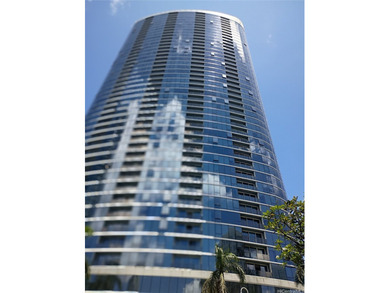 Beach Condo For Sale in Honolulu, Hawaii