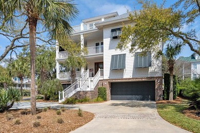 Beach Home For Sale in Georgetown, South Carolina