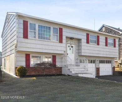 Beach Home Sale Pending in Point Pleasant Beach, New Jersey