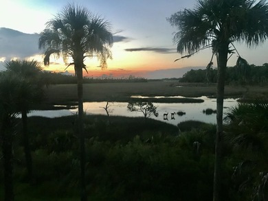 Beach Home For Sale in Mount Pleasant, South Carolina