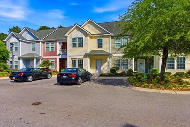 Beach Townhome/Townhouse For Sale in Myrtle Beach, South Carolina