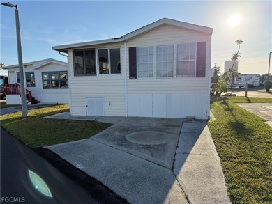 Beach Home For Sale in Fort Myers, Florida