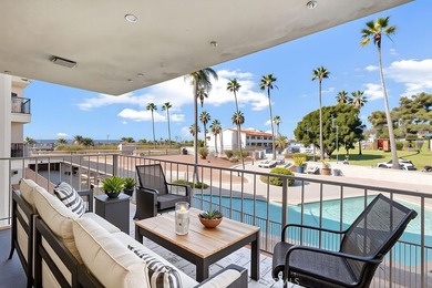 Beach Condo For Sale in San Clemente, California