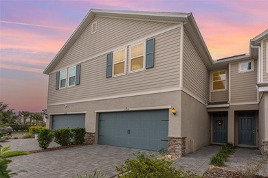 Beach Townhome/Townhouse Sale Pending in Bradenton, Florida